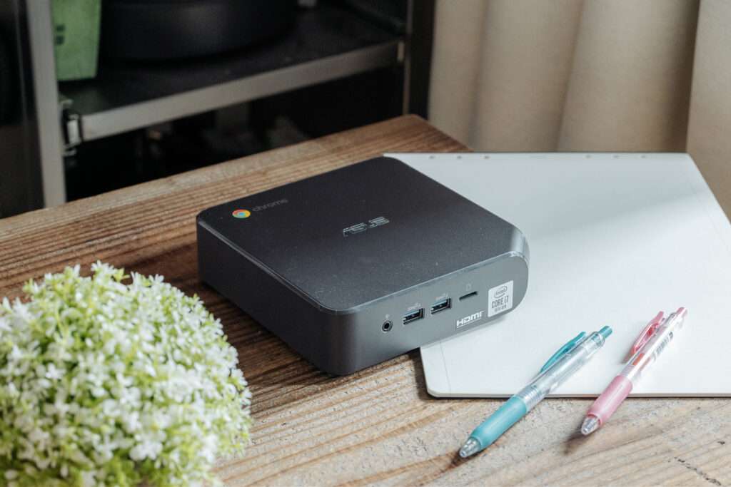 ASUS Chromebox 4はCore i7搭載のロマン抜群なPC : 実機レビュー